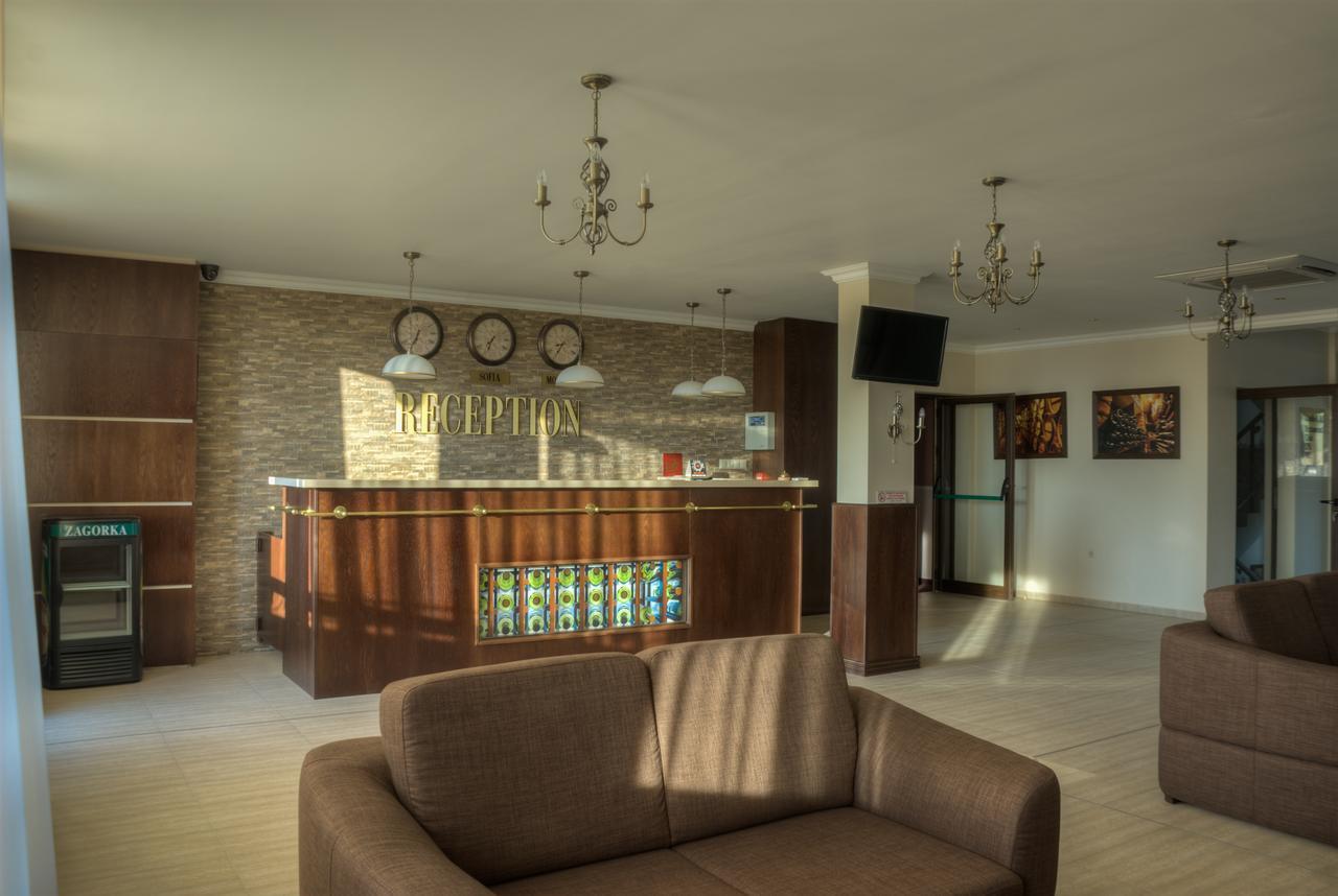 Hotel Chateau Des Bergers Targovishte (Targovishte) Ngoại thất bức ảnh