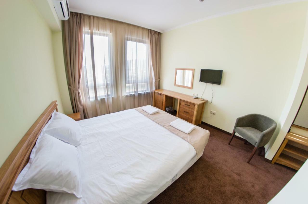 Hotel Chateau Des Bergers Targovishte (Targovishte) Ngoại thất bức ảnh