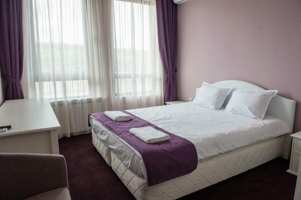 Hotel Chateau Des Bergers Targovishte (Targovishte) Ngoại thất bức ảnh